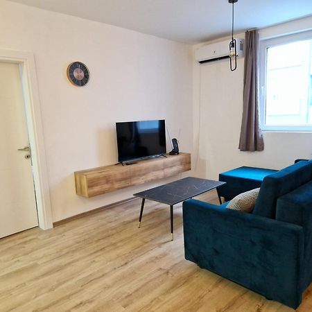 Kid Luxury Apartment Skopje Eksteriør bilde